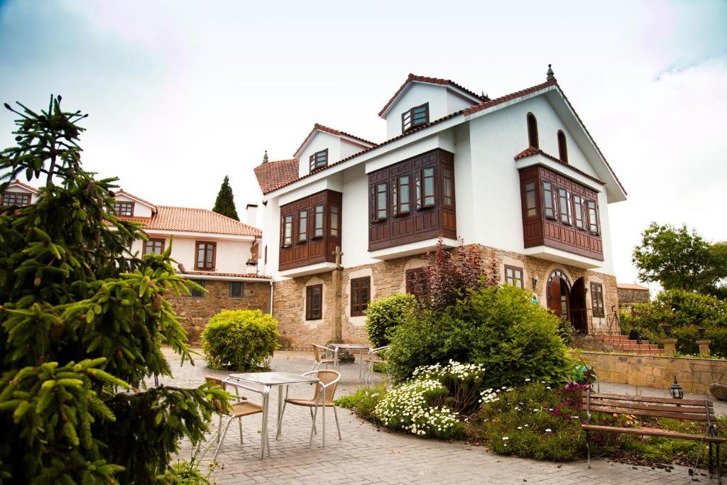 Hotel Mar De Queo Carballo Ngoại thất bức ảnh