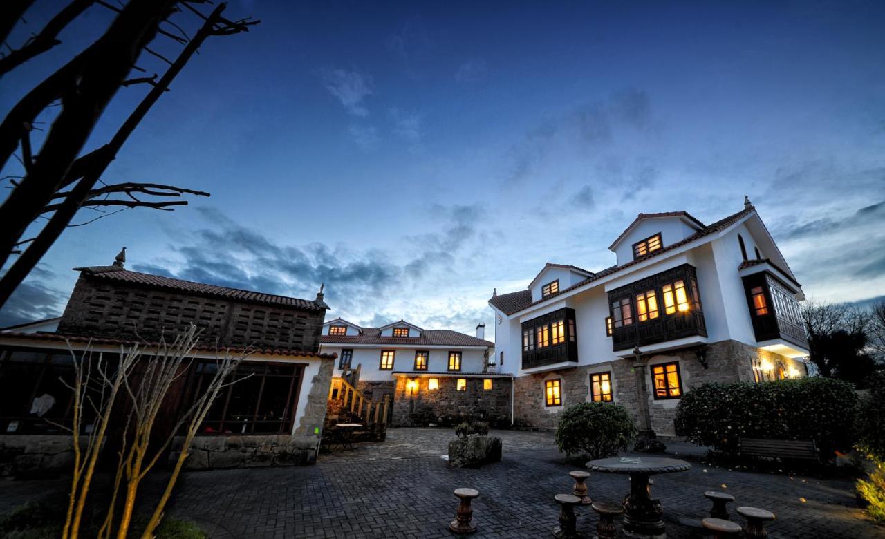 Hotel Mar De Queo Carballo Ngoại thất bức ảnh